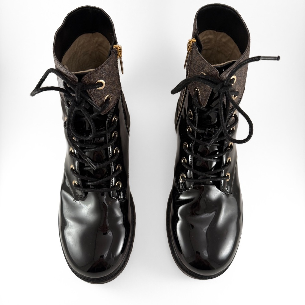 MICHAEL Michael Kors Women's Alistair Lace-Up Lug Sole Combat Booties - Picture 4 of 12